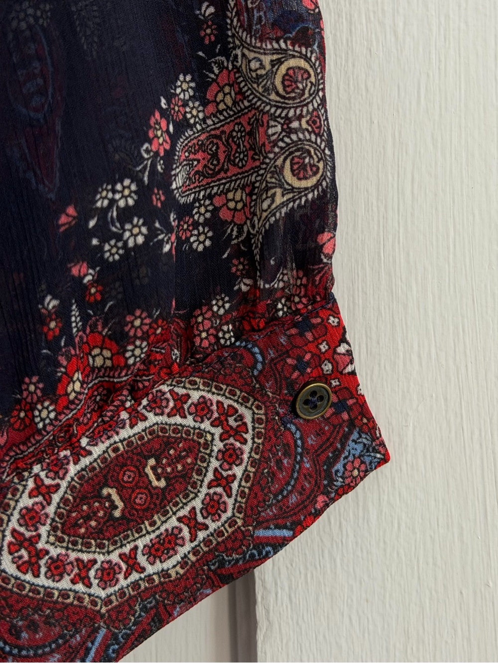 Knox Rose Navy and Burgundy Sheer V-Neck Tunic - Picture 6 of 11